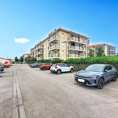 L'etoile Du Sud By Interhome Apartament